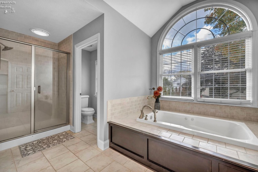 1003 Cove Circle, Huron, 44839, 5 Bedrooms Bedrooms, ,5 BathroomsBathrooms,Residential,For Sale,Cove,20254280