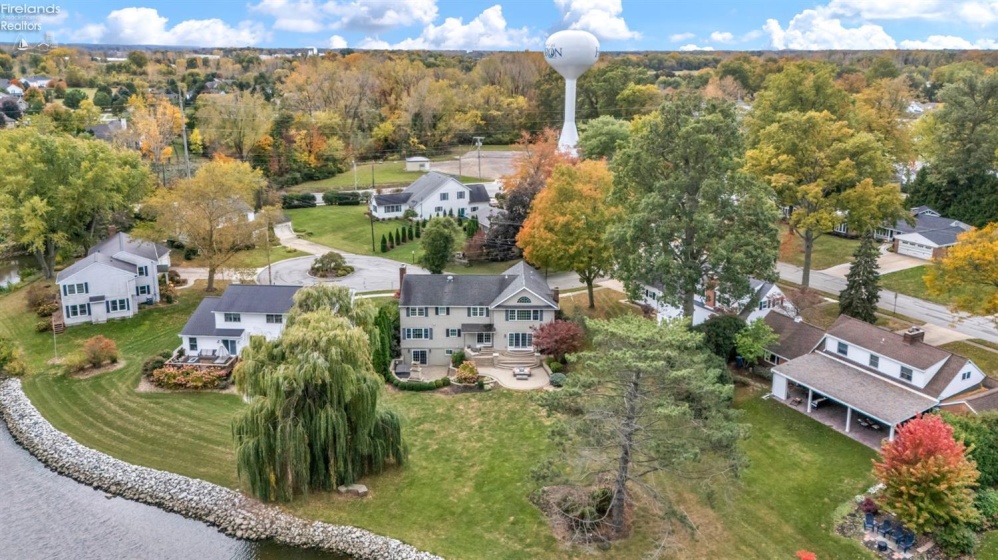 1003 Cove Circle, Huron, 44839, 5 Bedrooms Bedrooms, ,5 BathroomsBathrooms,Residential,For Sale,Cove,20254280