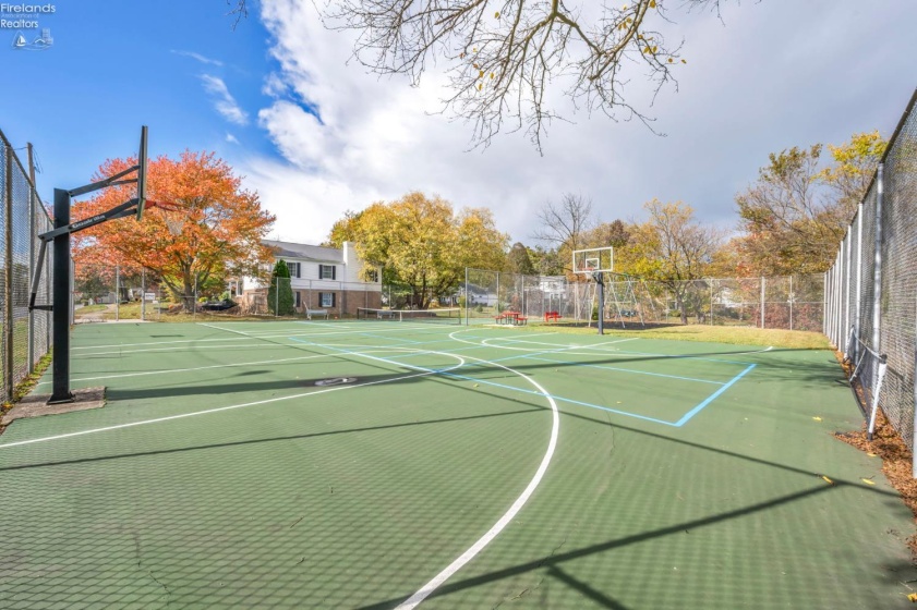 1003 Cove Circle, Huron, 44839, 5 Bedrooms Bedrooms, ,5 BathroomsBathrooms,Residential,For Sale,Cove,20254280