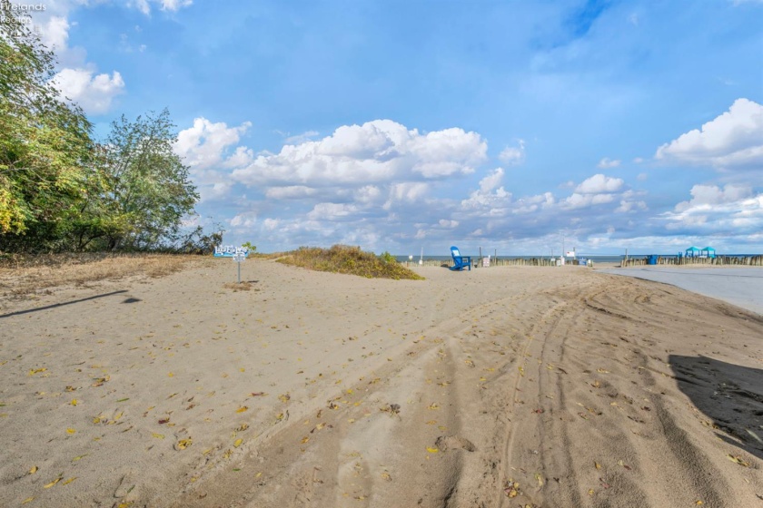 1003 Cove Circle, Huron, 44839, 5 Bedrooms Bedrooms, ,5 BathroomsBathrooms,Residential,For Sale,Cove,20254280