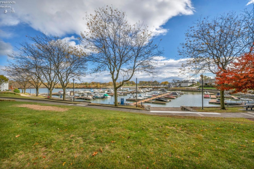 1003 Cove Circle, Huron, 44839, 5 Bedrooms Bedrooms, ,5 BathroomsBathrooms,Residential,For Sale,Cove,20254280