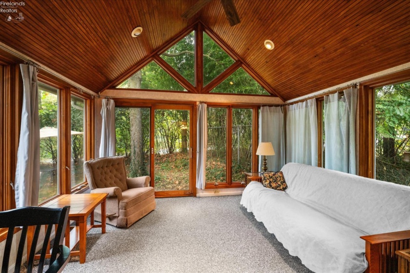 212 Seventh Street, Lakeside, 43440, 5 Bedrooms Bedrooms, ,5 BathroomsBathrooms,Residential,For Sale,Seventh,20254064