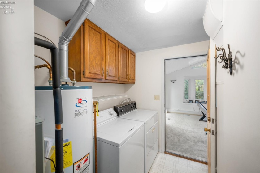 212 Seventh Street, Lakeside, 43440, 5 Bedrooms Bedrooms, ,5 BathroomsBathrooms,Residential,For Sale,Seventh,20254064