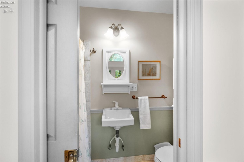 212 Seventh Street, Lakeside, 43440, 5 Bedrooms Bedrooms, ,5 BathroomsBathrooms,Residential,For Sale,Seventh,20254064