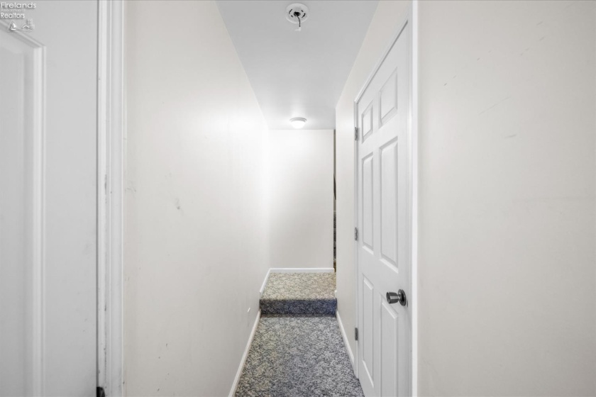 212 Seventh Street, Lakeside, 43440, 5 Bedrooms Bedrooms, ,5 BathroomsBathrooms,Residential,For Sale,Seventh,20254064