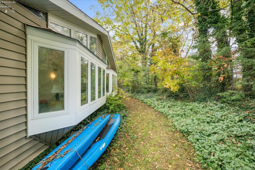 212 Seventh Street, Lakeside, 43440, 5 Bedrooms Bedrooms, ,5 BathroomsBathrooms,Residential,For Sale,Seventh,20254064