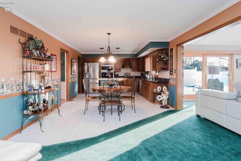 1250 Morrison Road, Fremont, 43420, 4 Bedrooms Bedrooms, ,3 BathroomsBathrooms,Residential,For Sale,Morrison,20254381