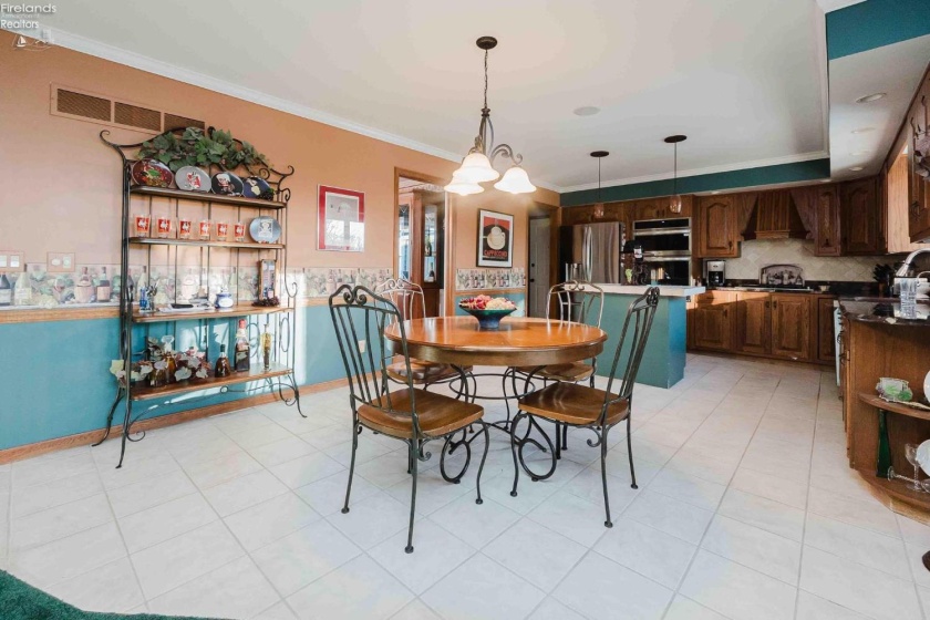 1250 Morrison Road, Fremont, 43420, 4 Bedrooms Bedrooms, ,3 BathroomsBathrooms,Residential,For Sale,Morrison,20254381