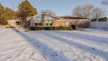 1250 Morrison Road, Fremont, 43420, 4 Bedrooms Bedrooms, ,3 BathroomsBathrooms,Residential,For Sale,Morrison,20254381 1250 Morrison Road, Fremont, 43420, 4 Bedrooms Bedrooms, ,3 BathroomsBathrooms,Residential,For Sale,Morrison,20254381