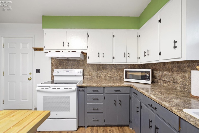 608 West Street, Carey, 43316, 2 Bedrooms Bedrooms, ,1 BathroomBathrooms,Residential,For Sale,West,20254571