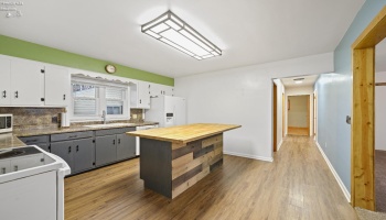 608 West Street, Carey, 43316, 2 Bedrooms Bedrooms, ,1 BathroomBathrooms,Residential,For Sale,West,20254571 608 West Street, Carey, 43316, 2 Bedrooms Bedrooms, ,1 BathroomBathrooms,Residential,For Sale,West,20254571