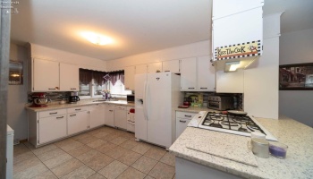 2524 Campbell Street, Sandusky, 44870, 2 Bedrooms Bedrooms, ,2 BathroomsBathrooms,Residential,For Sale,Campbell,20254578