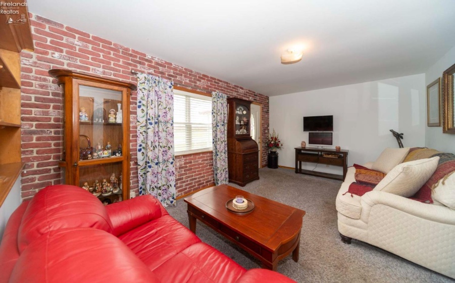 2524 Campbell Street, Sandusky, 44870, 2 Bedrooms Bedrooms, ,2 BathroomsBathrooms,Residential,For Sale,Campbell,20254578