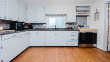 6166 County Highway 107, Upper Sandusky, 43351, 3 Bedrooms Bedrooms, ,1 BathroomBathrooms,Residential,For Sale,County Highway 107,20254522 6166 County Highway 107, Upper Sandusky, 43351, 3 Bedrooms Bedrooms, ,1 BathroomBathrooms,Residential,For Sale,County Highway 107,20254522