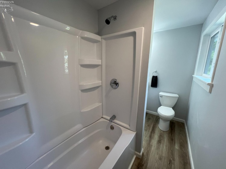 255 County Road 6, Tiffin, 44883, 3 Bedrooms Bedrooms, ,2 BathroomsBathrooms,Residential,For Sale,County Road 6,20252662