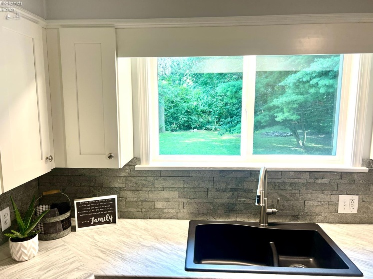 255 County Road 6, Tiffin, 44883, 3 Bedrooms Bedrooms, ,2 BathroomsBathrooms,Residential,For Sale,County Road 6,20252662