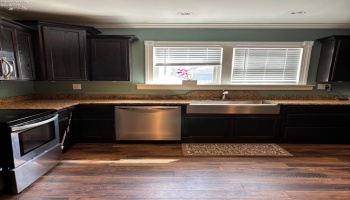 295 Circular Street, Tiffin, 44883, 3 Bedrooms Bedrooms, ,1 BathroomBathrooms,Residential,For Sale,Circular,20252888 295 Circular Street, Tiffin, 44883, 3 Bedrooms Bedrooms, ,1 BathroomBathrooms,Residential,For Sale,Circular,20252888