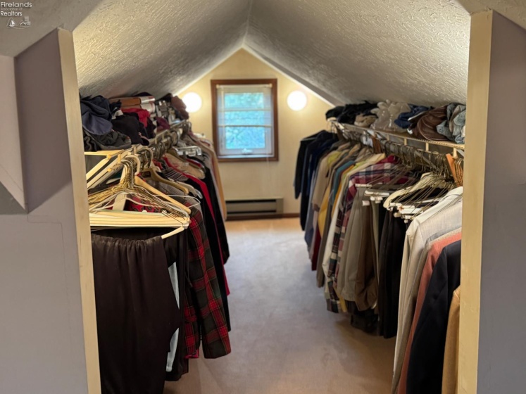 913 Rymers Road, Port Clinton, 43452, 2 Bedrooms Bedrooms, ,2 BathroomsBathrooms,Residential,For Sale,Rymers,20254559