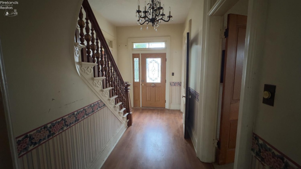 502 Washington Street, Republic, 44867, 4 Bedrooms Bedrooms, ,3 BathroomsBathrooms,Residential,For Sale,Washington,20254593