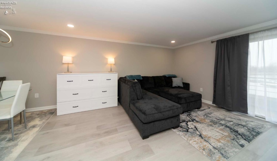 49 Marina Point Drive, Sandusky, 44870, 1 Bedroom Bedrooms, ,1 BathroomBathrooms,Residential,For Sale,Marina Point,20254577