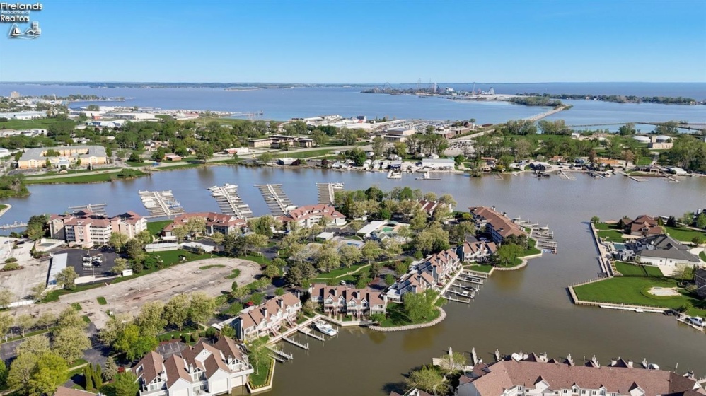 49 Marina Point Drive, Sandusky, 44870, 1 Bedroom Bedrooms, ,1 BathroomBathrooms,Residential,For Sale,Marina Point,20254577