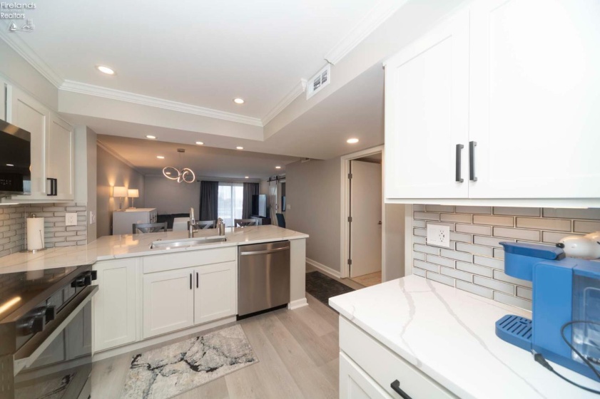 49 Marina Point Drive, Sandusky, 44870, 1 Bedroom Bedrooms, ,1 BathroomBathrooms,Residential,For Sale,Marina Point,20254577