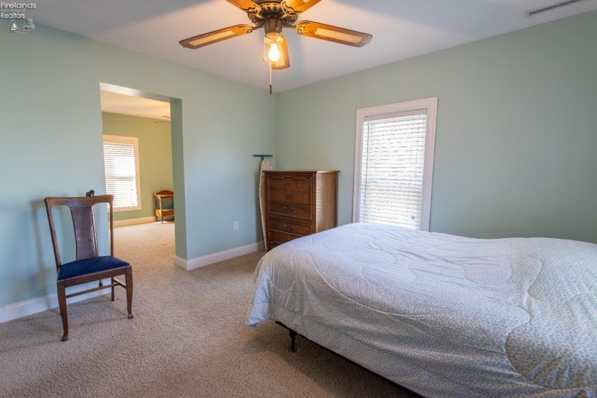 183 Sheffield Street, Bellevue, 44811, 5 Bedrooms Bedrooms, ,2 BathroomsBathrooms,Residential,For Sale,Sheffield,20254570