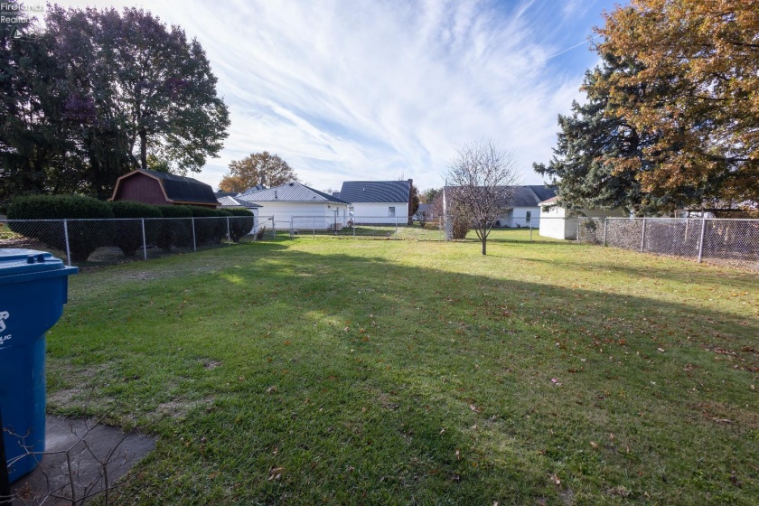 183 Sheffield Street, Bellevue, 44811, 5 Bedrooms Bedrooms, ,2 BathroomsBathrooms,Residential,For Sale,Sheffield,20254570