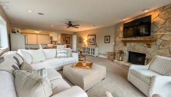 3110 Marina View Drive, Port Clinton, 43452, 3 Bedrooms Bedrooms, ,2 BathroomsBathrooms,Residential,For Sale,Marina View,20254599 3110 Marina View Drive, Port Clinton, 43452, 3 Bedrooms Bedrooms, ,2 BathroomsBathrooms,Residential,For Sale,Marina View,20254599