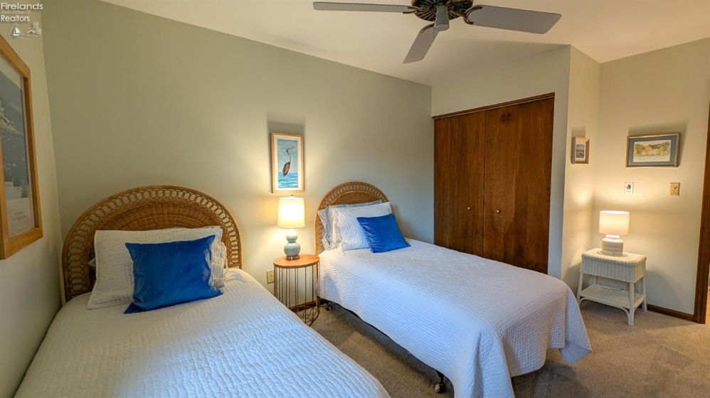 3110 Marina View Drive, Port Clinton, 43452, 3 Bedrooms Bedrooms, ,2 BathroomsBathrooms,Residential,For Sale,Marina View,20254599