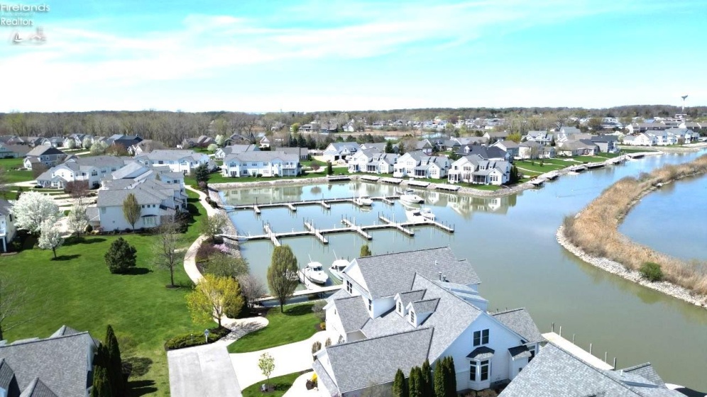 5409 Pin Tail Drive, Port Clinton, 43452, 3 Bedrooms Bedrooms, ,3 BathroomsBathrooms,Residential,For Sale,Pin Tail,20254569