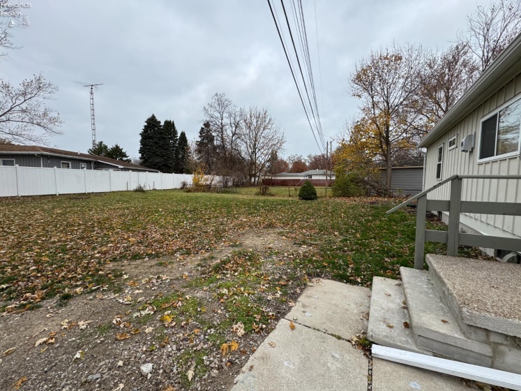 2023 Forest Drive, Sandusky, 44870, 3 Bedrooms Bedrooms, ,1 BathroomBathrooms,Residential,For Sale,Forest,20254610