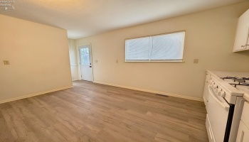 2023 Forest Drive, Sandusky, 44870, 3 Bedrooms Bedrooms, ,1 BathroomBathrooms,Residential,For Sale,Forest,20254610 2023 Forest Drive, Sandusky, 44870, 3 Bedrooms Bedrooms, ,1 BathroomBathrooms,Residential,For Sale,Forest,20254610