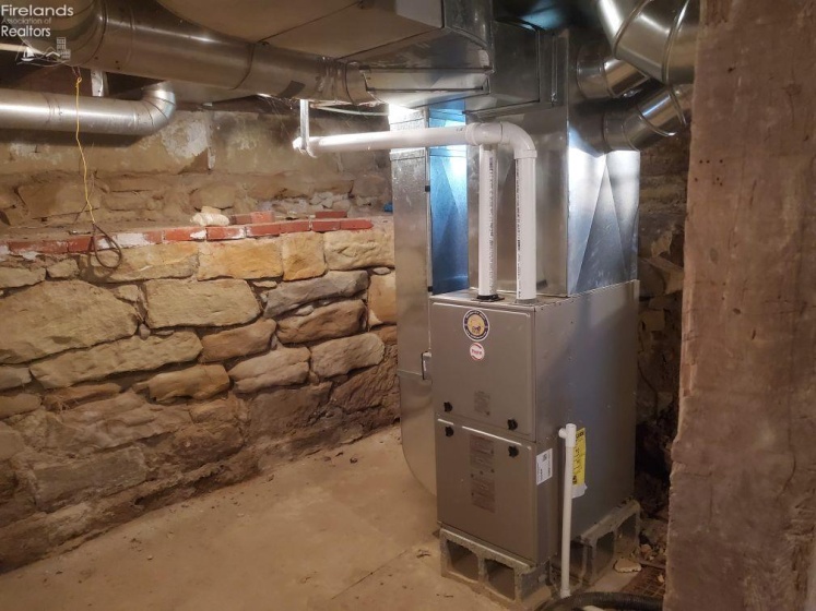 537 Third, Elyria, 44035, 3 Bedrooms Bedrooms, ,2 BathroomsBathrooms,Residential,For Sale,Third,20254432