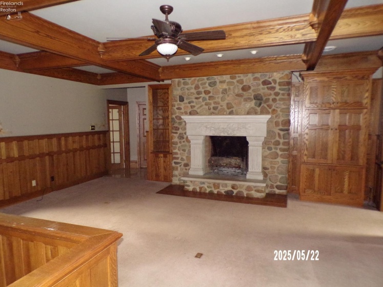 408 Main Street, Bellevue, 44811, 6 Bedrooms Bedrooms, ,7 BathroomsBathrooms,Residential,For Sale,Main,20253382