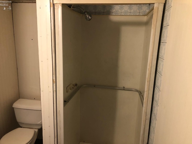 15 Washington Street, Norwalk, 44857, 5 Bedrooms Bedrooms, ,2 BathroomsBathrooms,Residential,For Sale,Washington,20251257