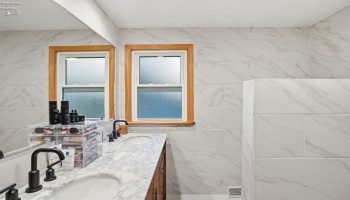 100 Ohio Avenue, Tiffin, 44883, 3 Bedrooms Bedrooms, ,2 BathroomsBathrooms,Residential,For Sale,Ohio,20254572 100 Ohio Avenue, Tiffin, 44883, 3 Bedrooms Bedrooms, ,2 BathroomsBathrooms,Residential,For Sale,Ohio,20254572