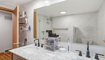 100 Ohio Avenue, Tiffin, 44883, 3 Bedrooms Bedrooms, ,2 BathroomsBathrooms,Residential,For Sale,Ohio,20254572 100 Ohio Avenue, Tiffin, 44883, 3 Bedrooms Bedrooms, ,2 BathroomsBathrooms,Residential,For Sale,Ohio,20254572