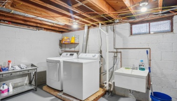 100 Ohio Avenue, Tiffin, 44883, 3 Bedrooms Bedrooms, ,2 BathroomsBathrooms,Residential,For Sale,Ohio,20254572 100 Ohio Avenue, Tiffin, 44883, 3 Bedrooms Bedrooms, ,2 BathroomsBathrooms,Residential,For Sale,Ohio,20254572