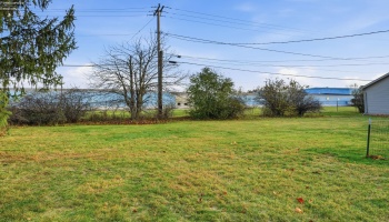 100 Ohio Avenue, Tiffin, 44883, 3 Bedrooms Bedrooms, ,2 BathroomsBathrooms,Residential,For Sale,Ohio,20254572 100 Ohio Avenue, Tiffin, 44883, 3 Bedrooms Bedrooms, ,2 BathroomsBathrooms,Residential,For Sale,Ohio,20254572