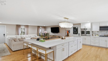 100 Ohio Avenue, Tiffin, 44883, 3 Bedrooms Bedrooms, ,2 BathroomsBathrooms,Residential,For Sale,Ohio,20254572 100 Ohio Avenue, Tiffin, 44883, 3 Bedrooms Bedrooms, ,2 BathroomsBathrooms,Residential,For Sale,Ohio,20254572