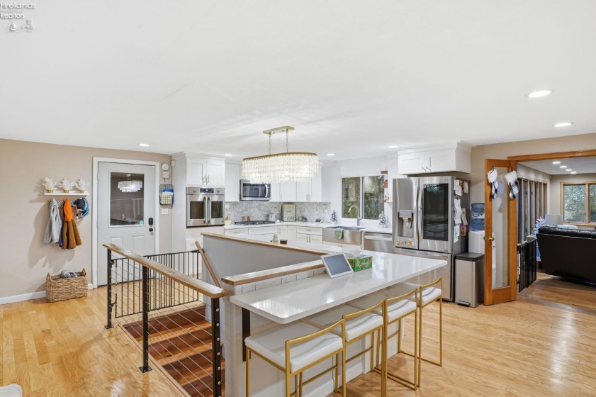 100 Ohio Avenue, Tiffin, 44883, 3 Bedrooms Bedrooms, ,2 BathroomsBathrooms,Residential,For Sale,Ohio,20254572