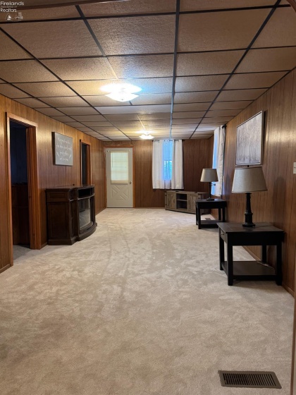 22 Fir St, New London, 44851, 3 Bedrooms Bedrooms, ,1 BathroomBathrooms,Residential,For Sale,Fir St,20254598