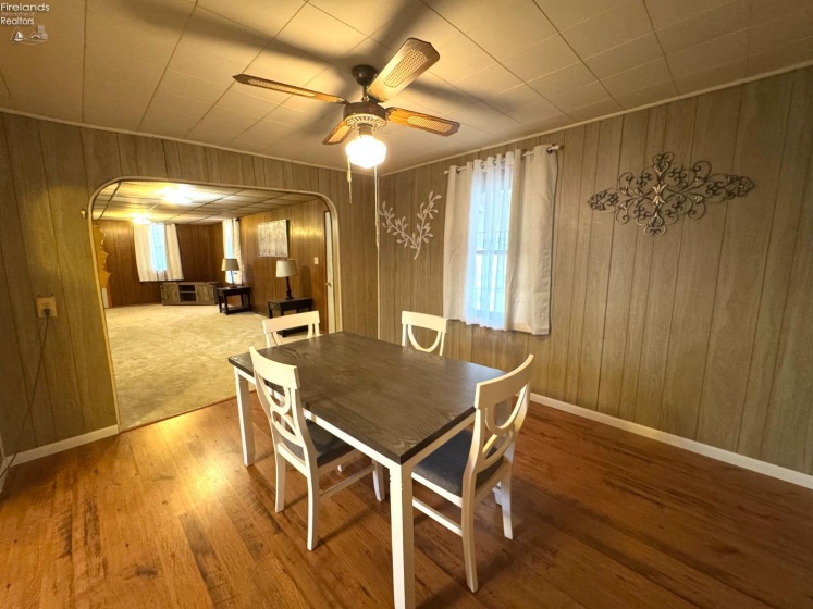 22 Fir St, New London, 44851, 3 Bedrooms Bedrooms, ,1 BathroomBathrooms,Residential,For Sale,Fir St,20254598