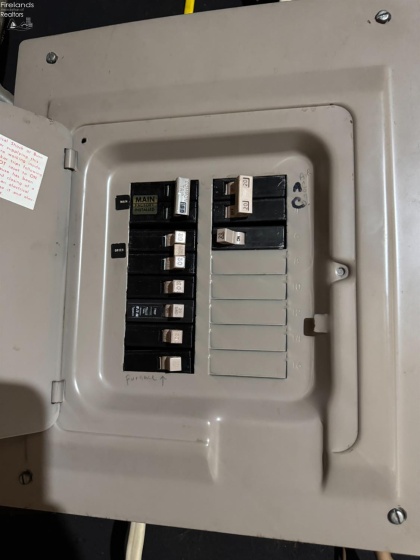 22 Fir St, New London, 44851, 3 Bedrooms Bedrooms, ,1 BathroomBathrooms,Residential,For Sale,Fir St,20254598