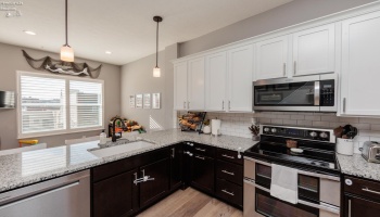 415 Water Street, Sandusky, 44870, 2 Bedrooms Bedrooms, ,3 BathroomsBathrooms,Residential,For Sale,Water,20254609 415 Water Street, Sandusky, 44870, 2 Bedrooms Bedrooms, ,3 BathroomsBathrooms,Residential,For Sale,Water,20254609