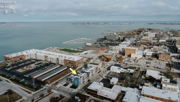 415 Water Street, Sandusky, 44870, 2 Bedrooms Bedrooms, ,3 BathroomsBathrooms,Residential,For Sale,Water,20254609 415 Water Street, Sandusky, 44870, 2 Bedrooms Bedrooms, ,3 BathroomsBathrooms,Residential,For Sale,Water,20254609