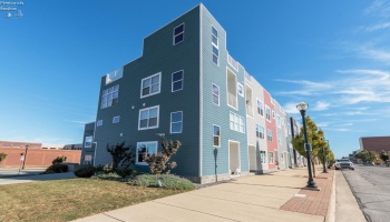 415 Water Street, Sandusky, 44870, 2 Bedrooms Bedrooms, ,3 BathroomsBathrooms,Residential,For Sale,Water,20254609 415 Water Street, Sandusky, 44870, 2 Bedrooms Bedrooms, ,3 BathroomsBathrooms,Residential,For Sale,Water,20254609