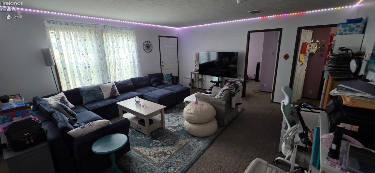 3007 County Road 52, Tiffin, 44883, 3 Bedrooms Bedrooms, ,2 BathroomsBathrooms,Residential,For Sale,County Road 52,20254630