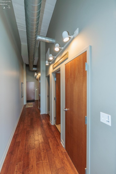 401 Shoreline Drive, Sandusky, 44870, 1 Bedroom Bedrooms, ,1 BathroomBathrooms,Residential,For Sale,Shoreline,20254631